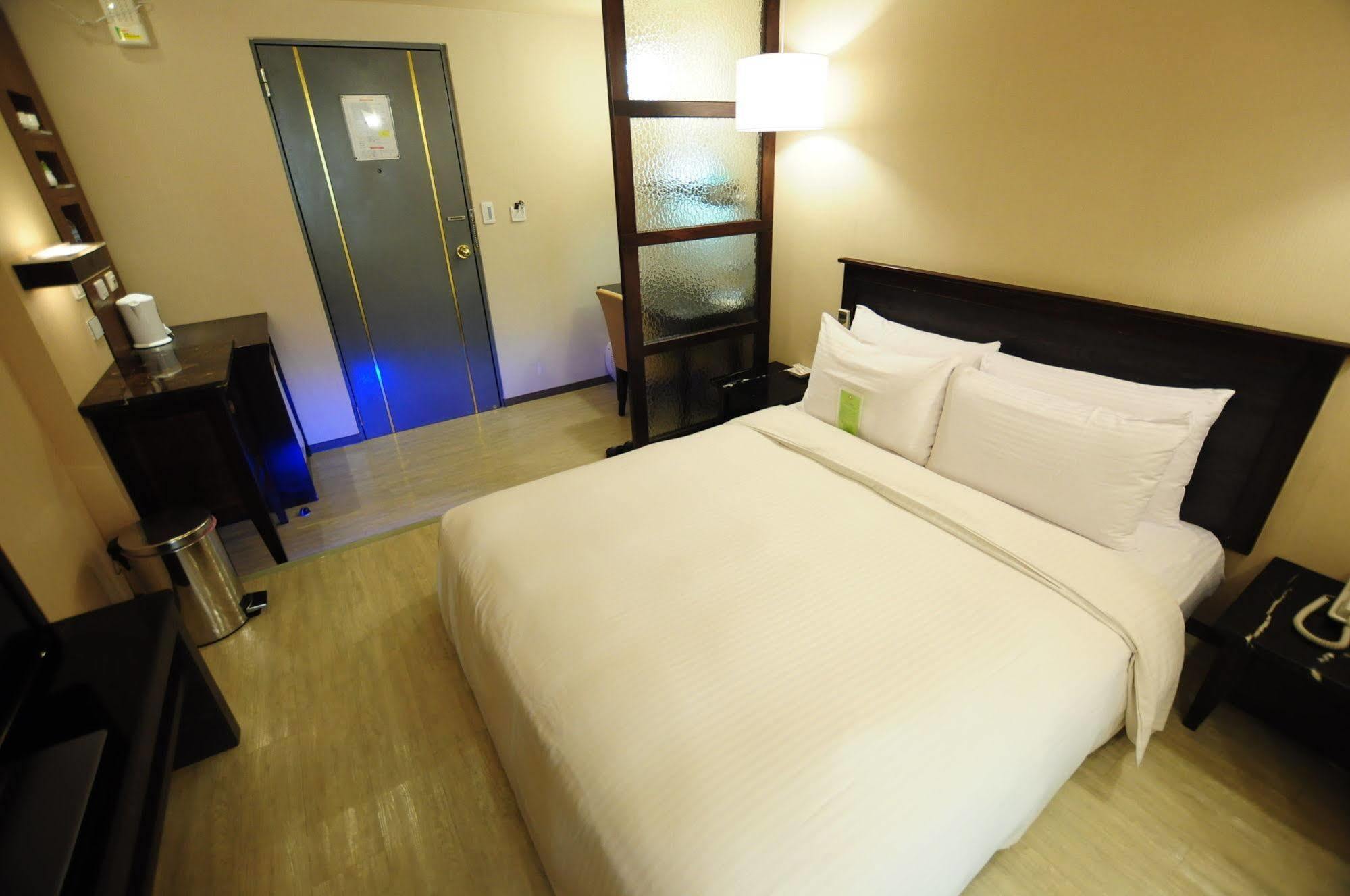Kindness Xin Jue Jiang Hotel Kaohsiung Exterior foto