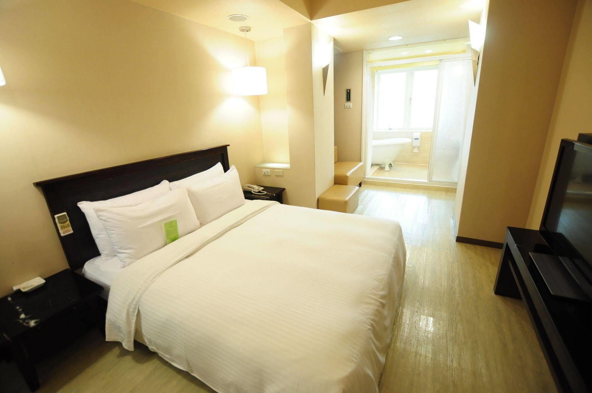 Kindness Xin Jue Jiang Hotel Kaohsiung Exterior foto