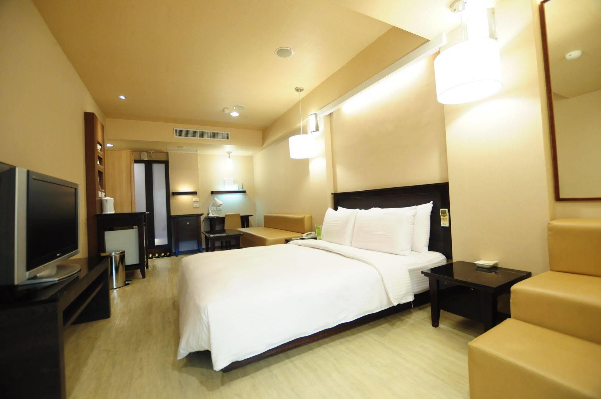 Kindness Xin Jue Jiang Hotel Kaohsiung Exterior foto